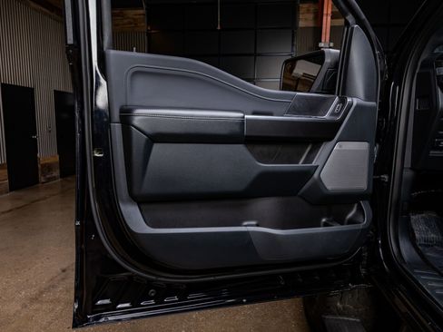 Used 2021 Ford F150 XLT w/ Equipment Group 302A High image 35