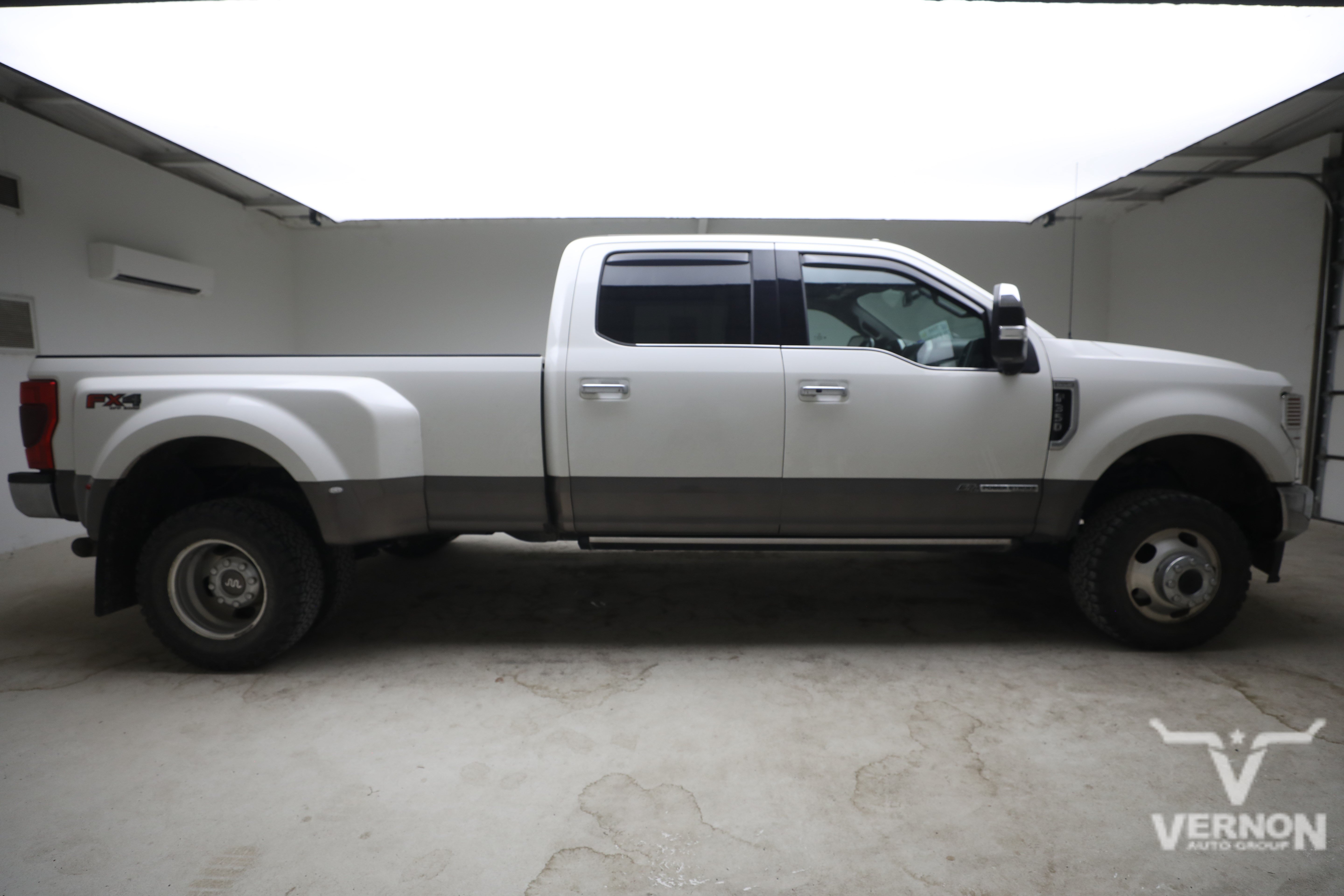 Used 2021 Ford F350 King Ranch w/ King Ranch Ultimate Package AWD/4WD image 5
