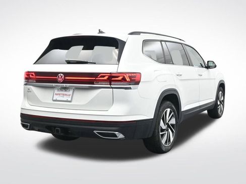 Used 2024 Volkswagen Atlas SE image 6