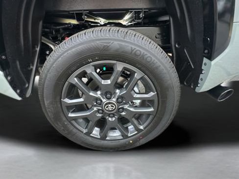 New 2026 Toyota Tundra Platinum AWD/4WD image 19