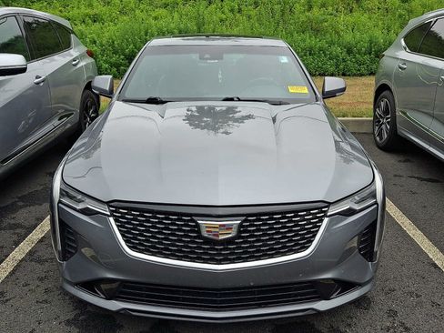 Used 2021 Cadillac CT4 Luxury w/ Sun And Sound Package RWD image 2