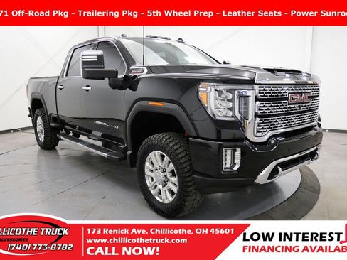 Used 2021 GMC Sierra 2500 Denali w/ Denali Ultimate Package AWD/4WD image 1