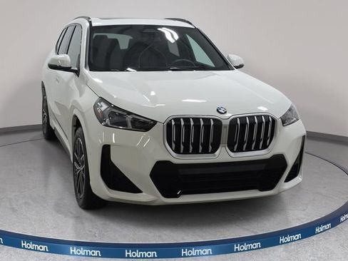 Certified 2026 BMW X1 xDrive28i AWD/4WD image 2