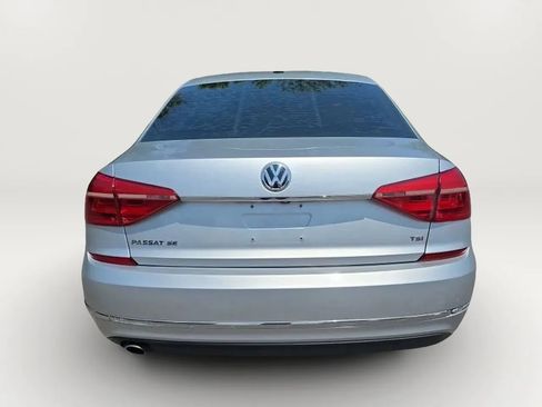 Used 2016 Volkswagen Passat 1.8T SE FWD image 8