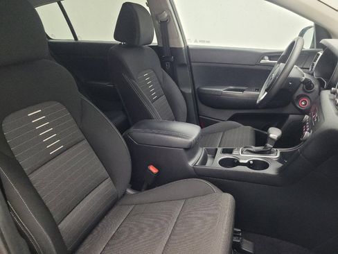 Used 2018 Kia Sportage LX AWD/4WD image 21