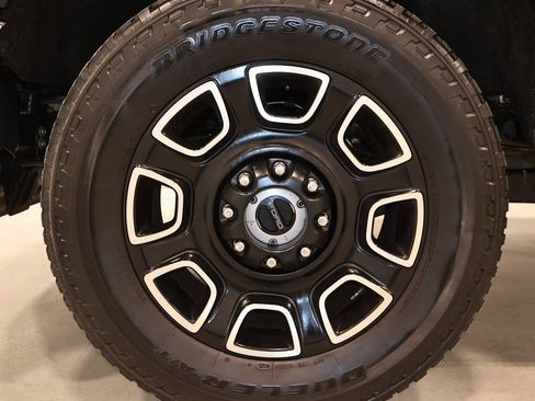 Certified 2024 Ford F250 Platinum image 49