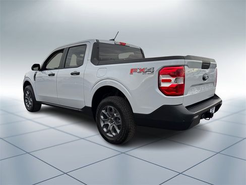 New 2025 Ford Maverick XLT w/ XLT Luxury Package image 5