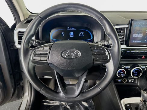 Used 2023 Hyundai Venue Limited w/ Cargo Package FWD image 12
