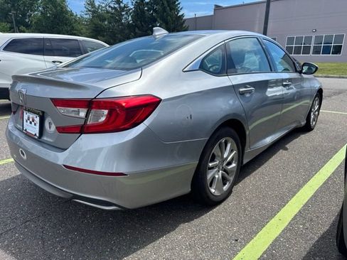 Used 2019 Honda Accord LX image 6