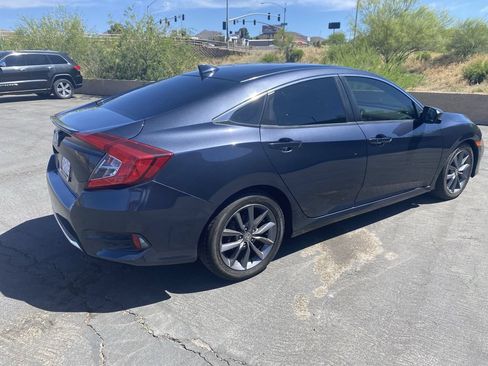 Used 2019 Honda Civic EX image 4