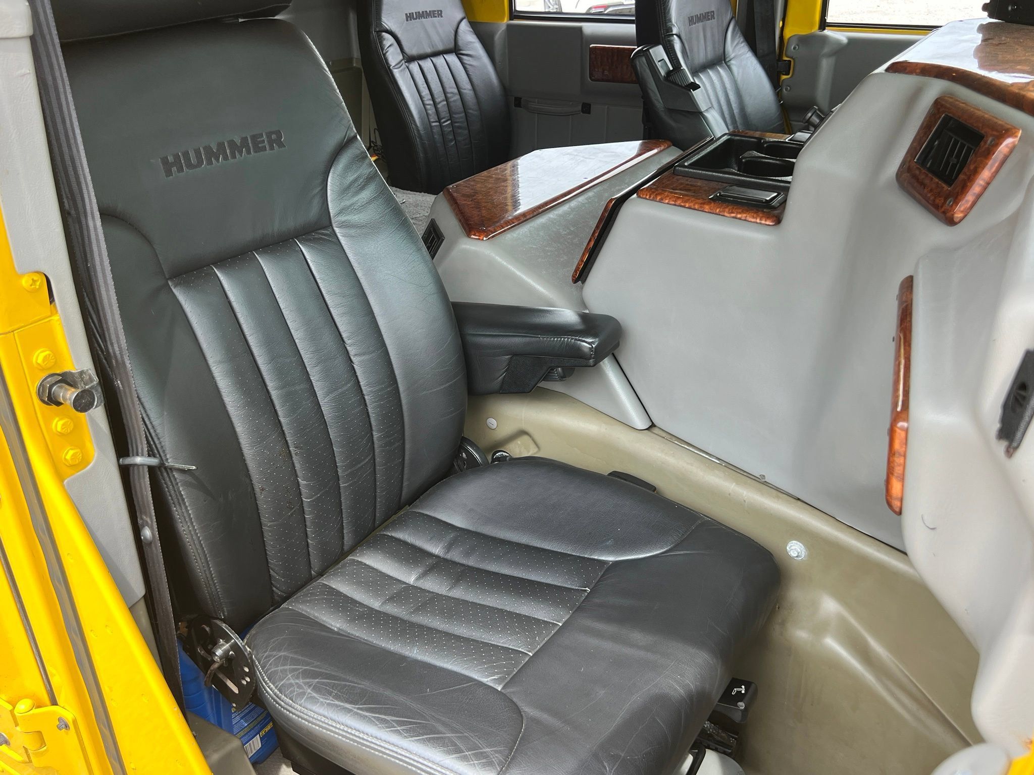 Used 1997 HUMMER H1 4-Door Hard Top AWD/4WD image 4