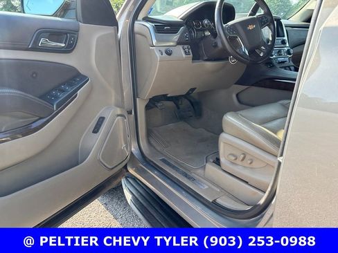 Used 2019 Chevrolet Tahoe LT RWD image 11