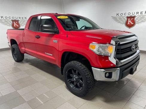 Used 2014 Toyota Tundra SR5 w/ SR5 Upgrade Package AWD/4WD image 1
