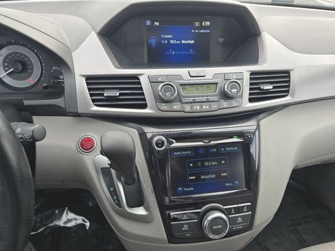 Used 2016 Honda Odyssey EX-L image 30