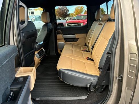 Used 2021 Ford F150 Lariat w/ Equipment Group 502A High image 17