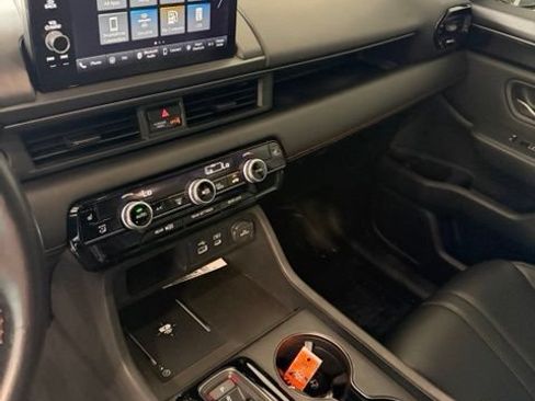 Certified 2024 Honda Pilot TrailSport image 11
