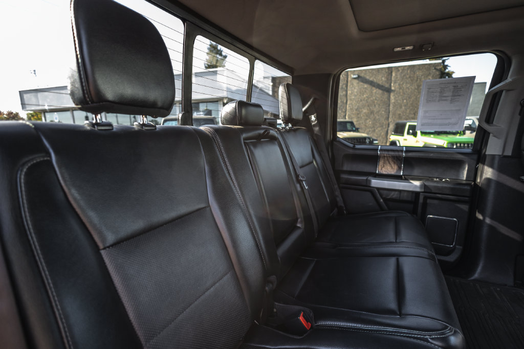 Used 2019 Ford F350 Lariat AWD/4WD image 27