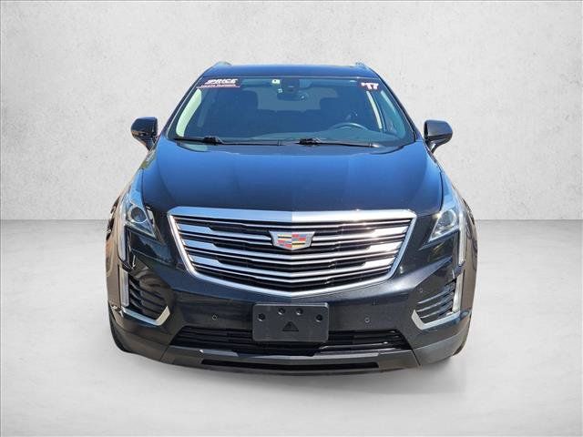 Used 2017 Cadillac XT5 Luxury w/ Driver Awareness Package AWD/4WD image 2