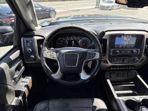 Used 2019 GMC Sierra 2500 Denali w/ Duramax Plus Package AWD/4WD image 26