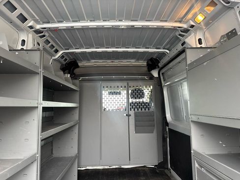 Used 2023 RAM ProMaster 2500 w/ Convenience Group image 25