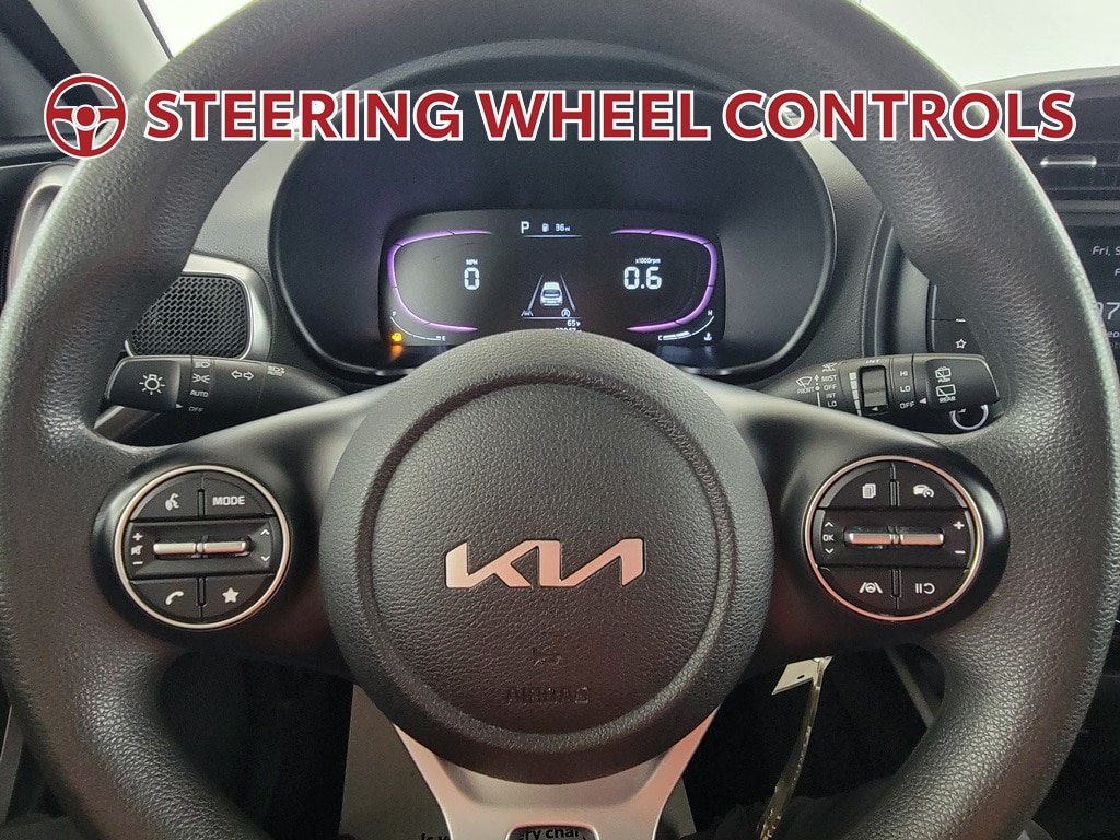 Used 2023 Kia Soul LX FWD image 19