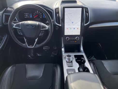 Used 2024 Ford Edge ST w/ Equipment Group 401A AWD/4WD image 8