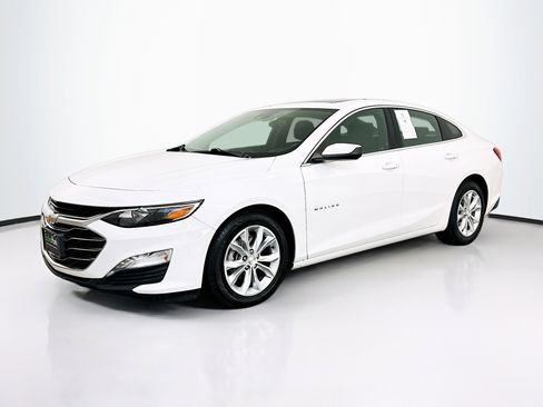 Used 2024 Chevrolet Malibu LT FWD image 3