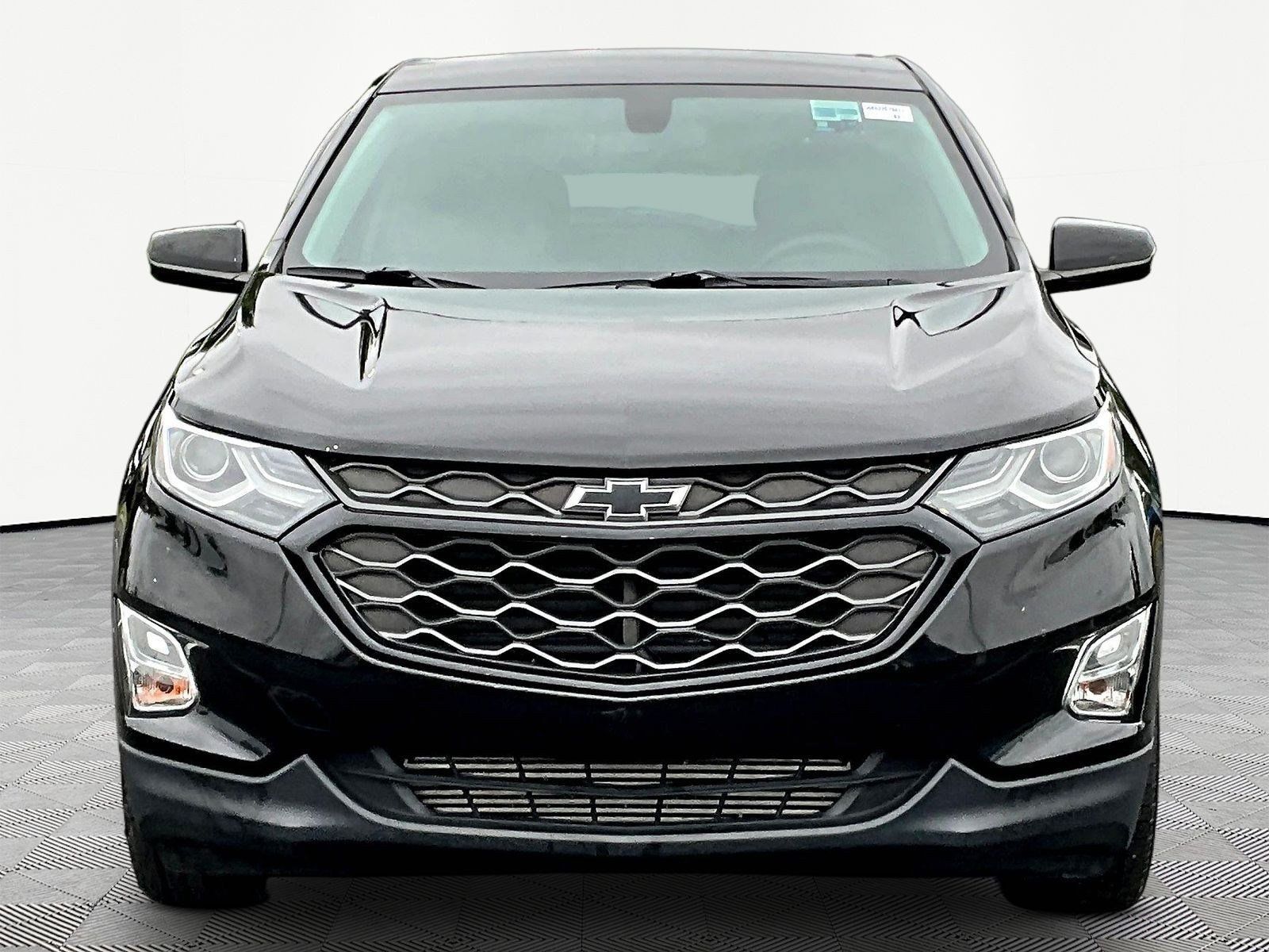 Used 2019 Chevrolet Equinox LT FWD image 2