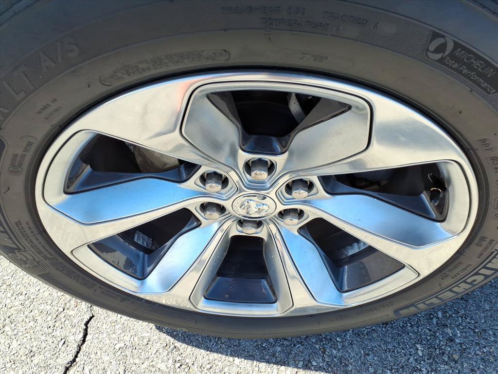 Used 2019 RAM 1500 Limited w/ Advanced Safety Group AWD/4WD image 11