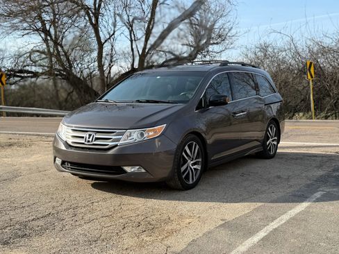 Used 2012 Honda Odyssey Touring image 7