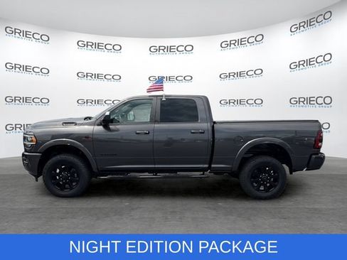 Used 2022 RAM 2500 Laramie w/ Night Edition AWD/4WD image 4
