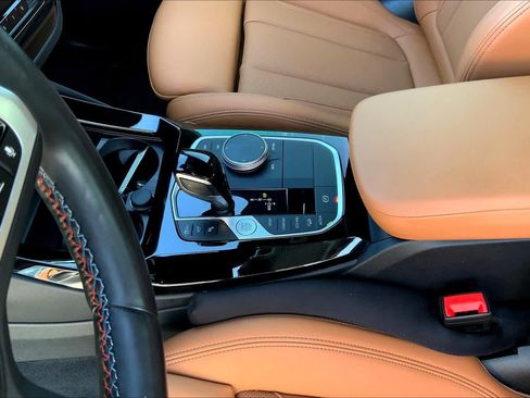 Used 2022 BMW X3 M40i AWD/4WD image 16