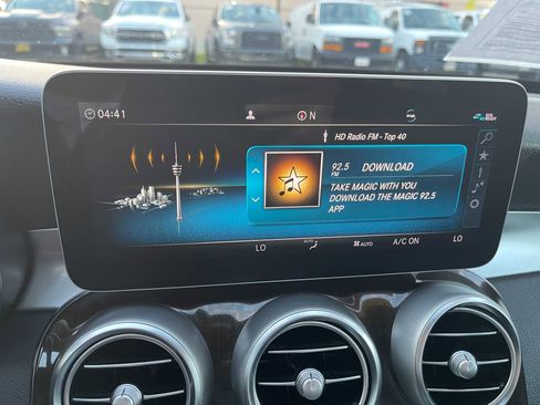 Used 2019 Mercedes-Benz C 300 Sedan w/ AMG Line image 28