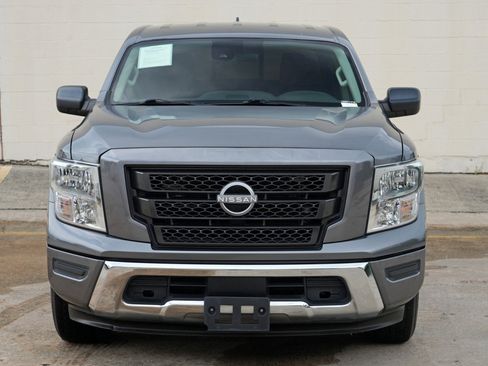 Used 2023 Nissan Titan SV w/ Accessory Utility Package RWD image 37