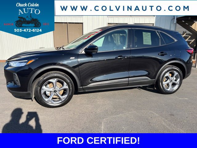 Used 2025 Ford Escape ST-Line Select AWD/4WD image 1