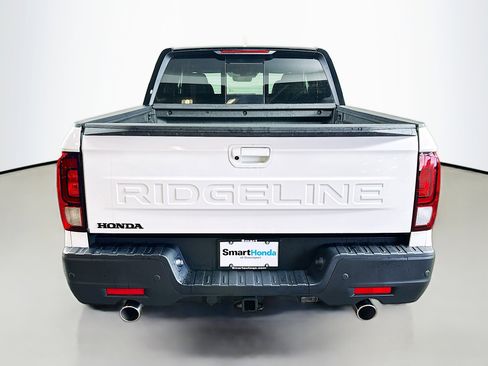 New 2026 Honda Ridgeline Black Edition image 6