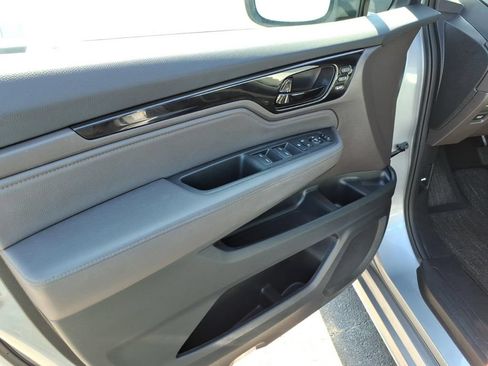 Used 2021 Honda Odyssey Touring image 12