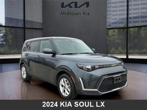 Used 2024 Kia Soul LX w/ Option Group 015 image 27