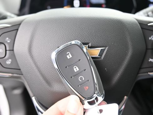 New 2025 Chevrolet Trax LT w/ Driver Confidence Package image 34