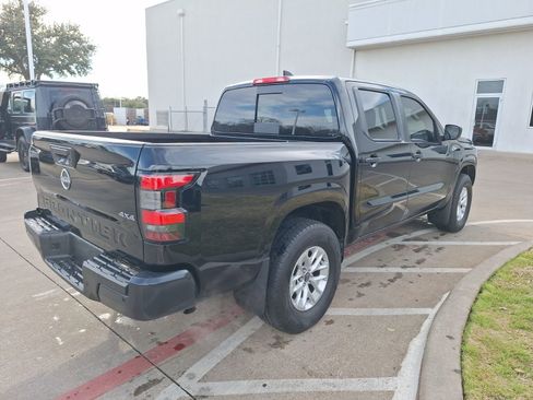 Used 2025 Nissan Frontier S image 6