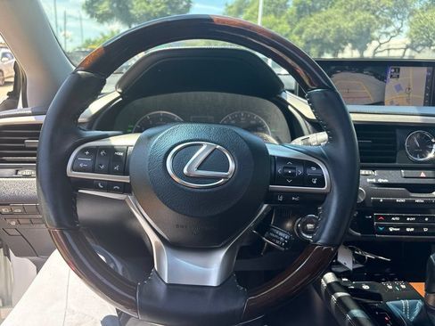 Used 2018 Lexus RX 350 FWD w/ Premium Package image 13