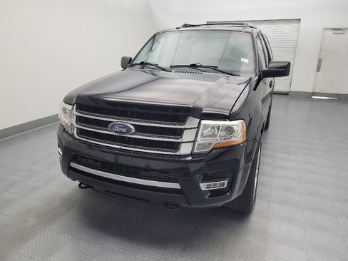 Used 2016 Ford Expedition Limited w/ Equipment Group 301A AWD/4WD image 15