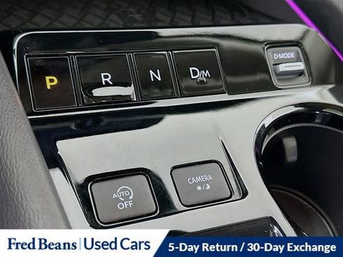 Certified 2025 Nissan Murano SL image 19