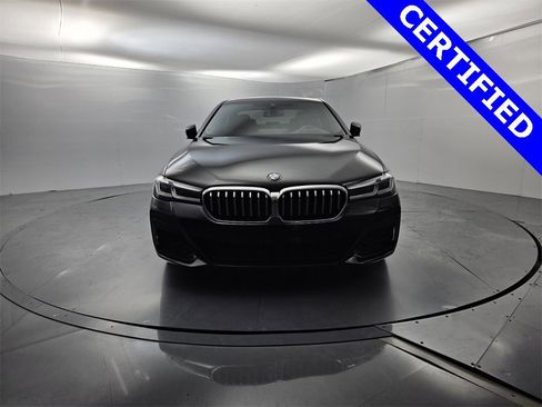 Certified 2023 BMW 540i w/ M Sport Package image 3