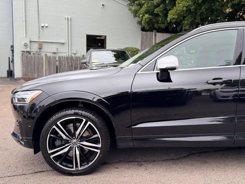 Used 2019 Volvo XC60 T6 R-Design w/ Protection Package AWD/4WD image 10