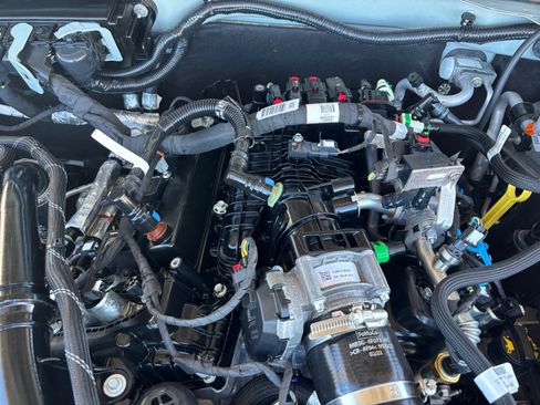 Used 2023 Ford Bronco Big Bend w/ Sasquatch Package image 22