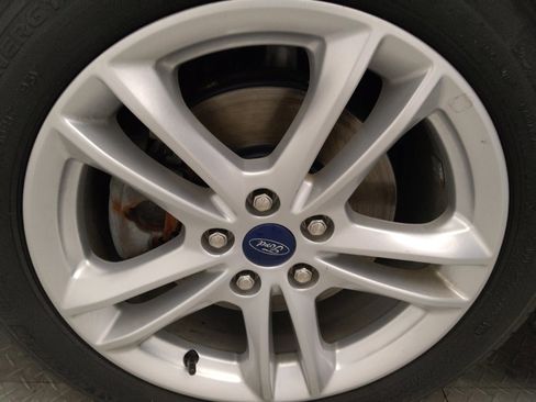 Used 2018 Ford Fusion S image 31