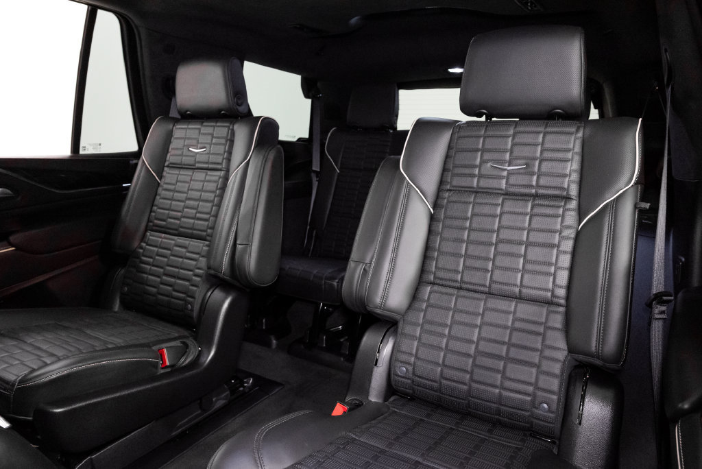 Used 2023 Cadillac Escalade V AWD/4WD image 32