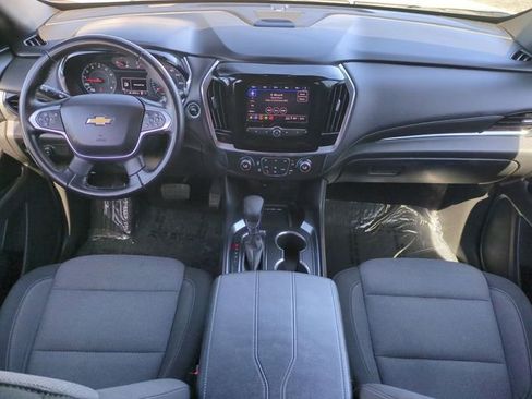 Used 2023 Chevrolet Traverse LT FWD image 27