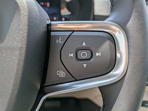 New 2026 Volvo XC40 B5 Plus w/ Climate Package image 26